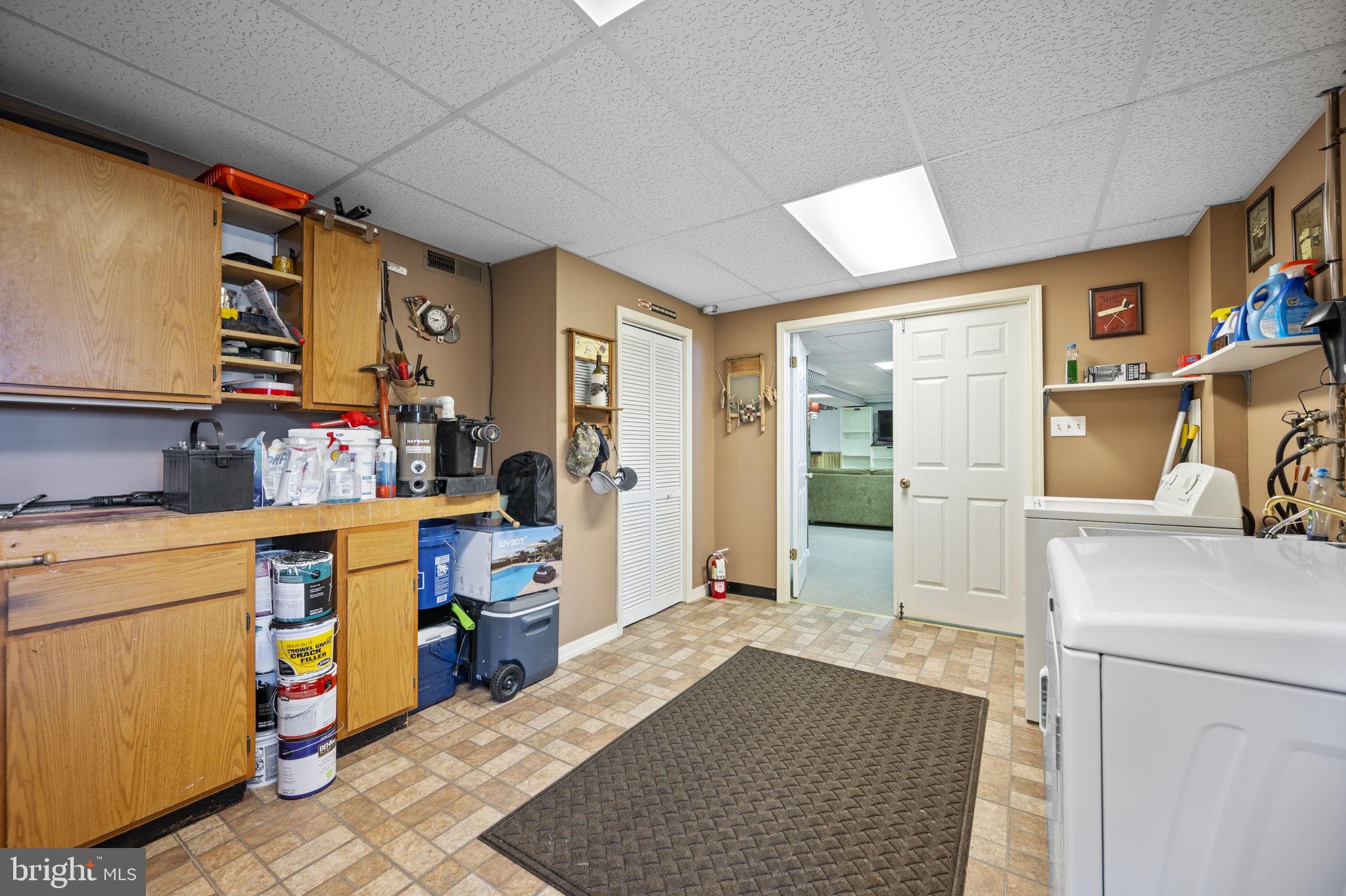 WESTMINSTER ELECTION DISTRICT - Residential