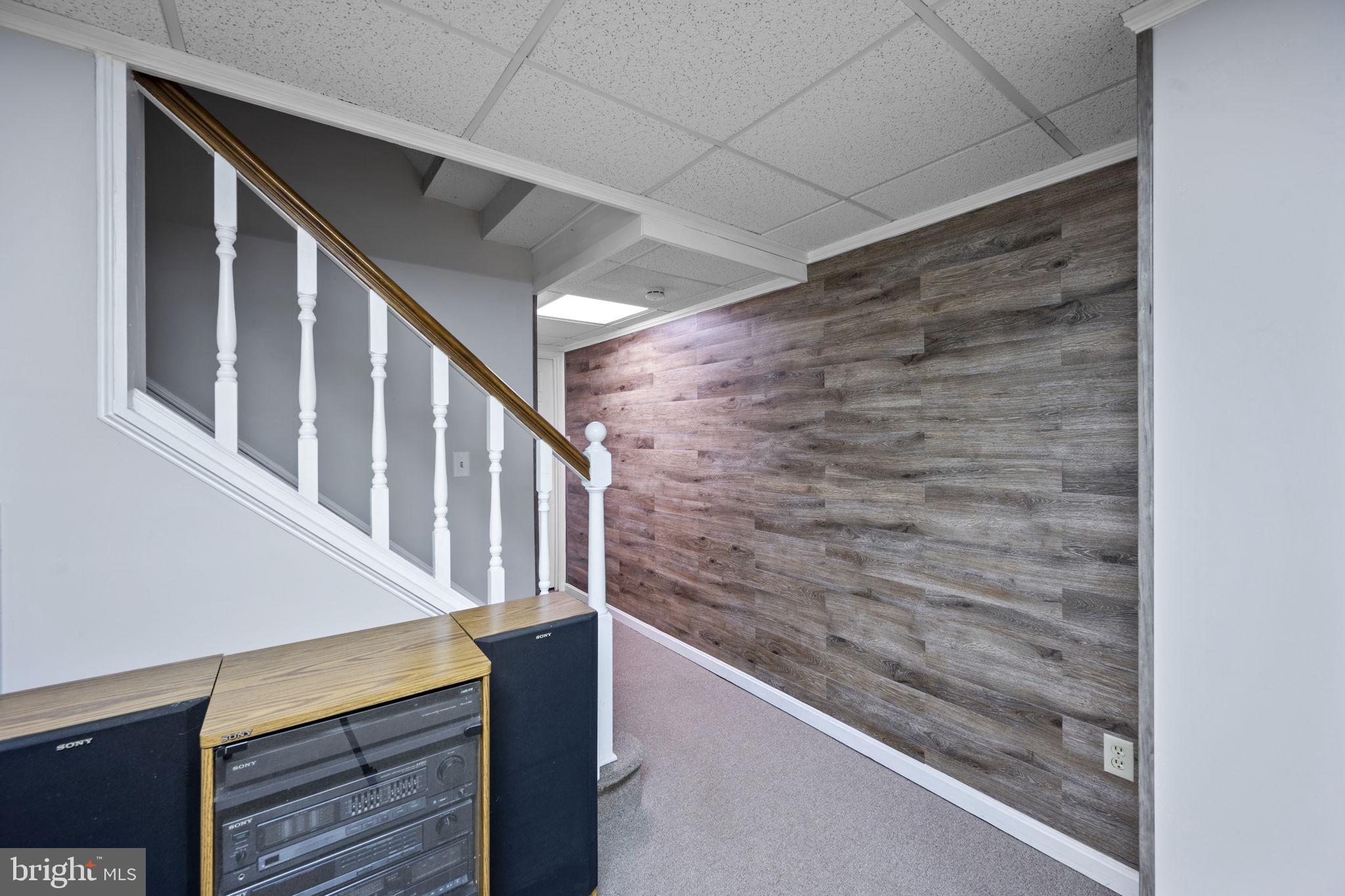 WESTMINSTER ELECTION DISTRICT - Residential