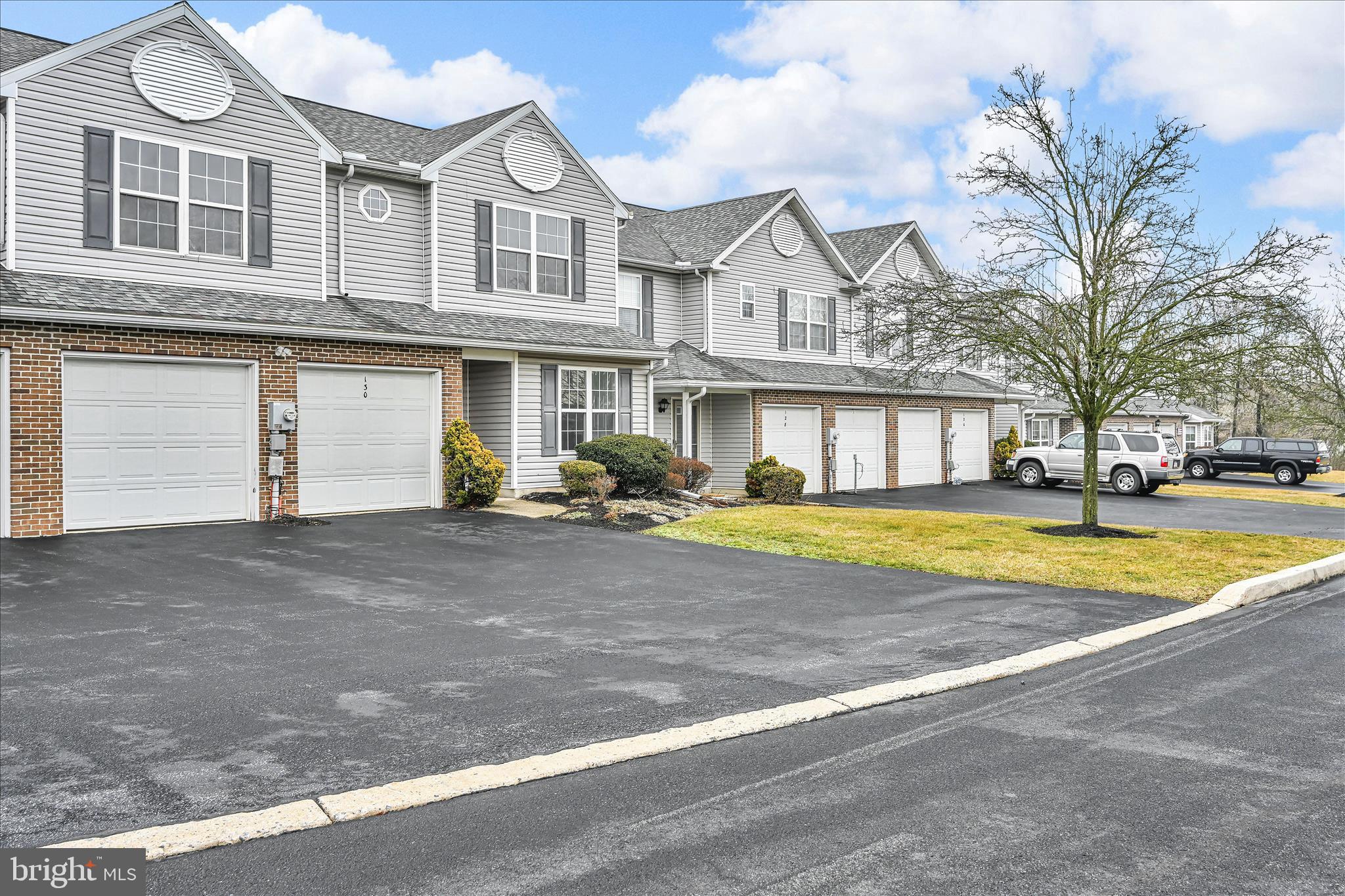 VILLAS AT HERSHEY MEADOWS - Residential