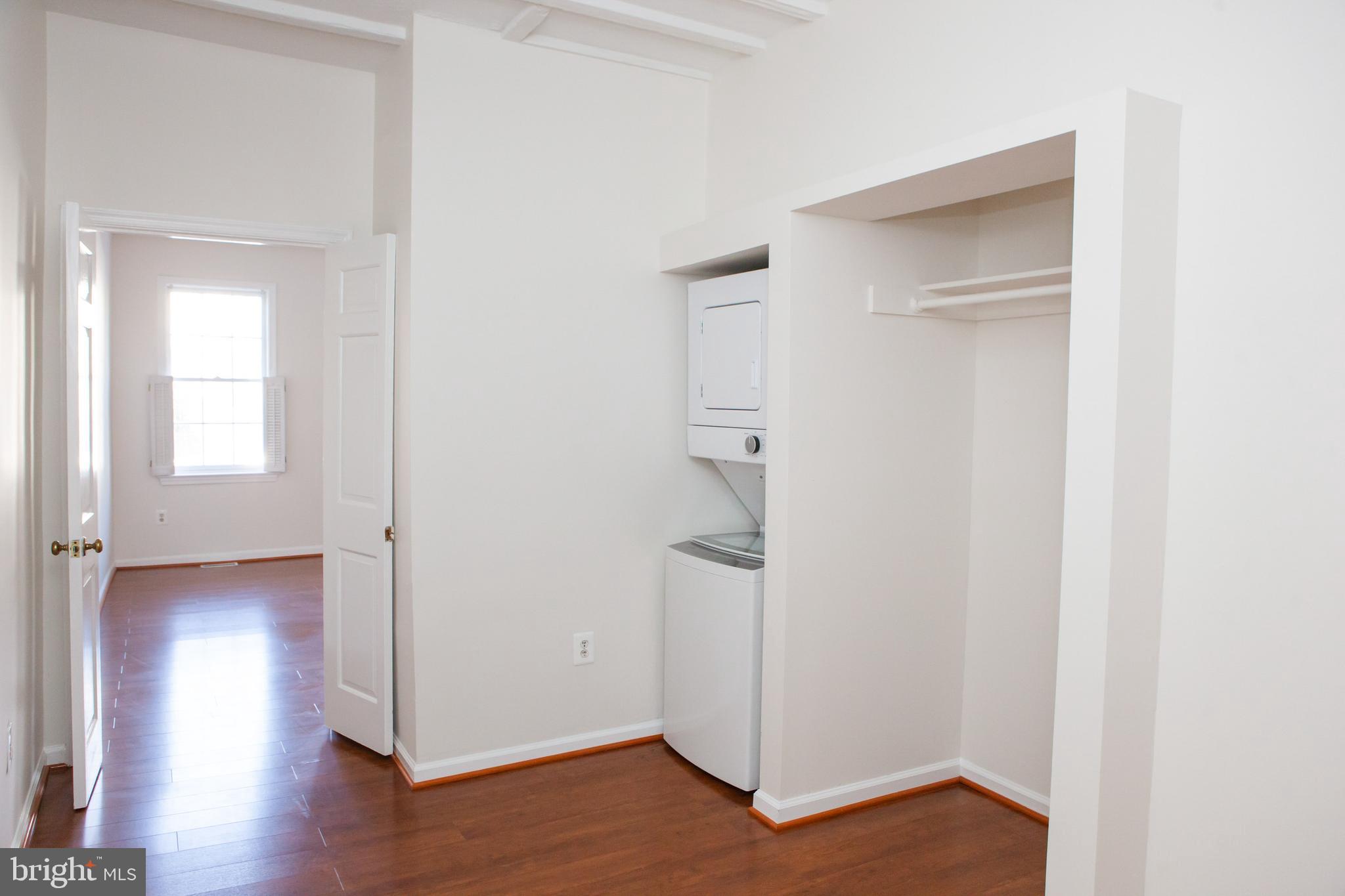 OLD TOWN ALEXANDRIA - Residential Lease