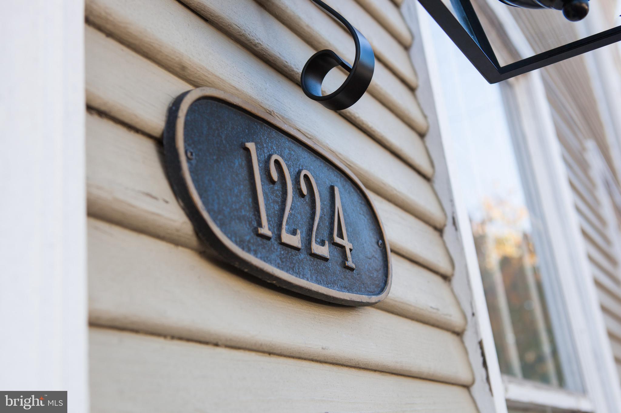 OLD TOWN ALEXANDRIA - Residential Lease