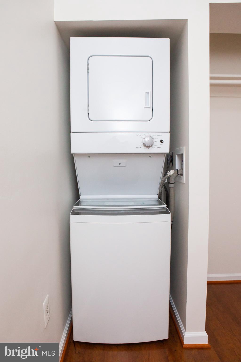 OLD TOWN ALEXANDRIA - Residential Lease