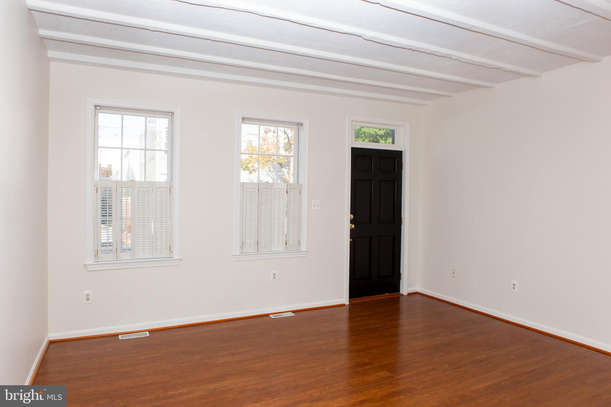 OLD TOWN ALEXANDRIA - Residential Lease