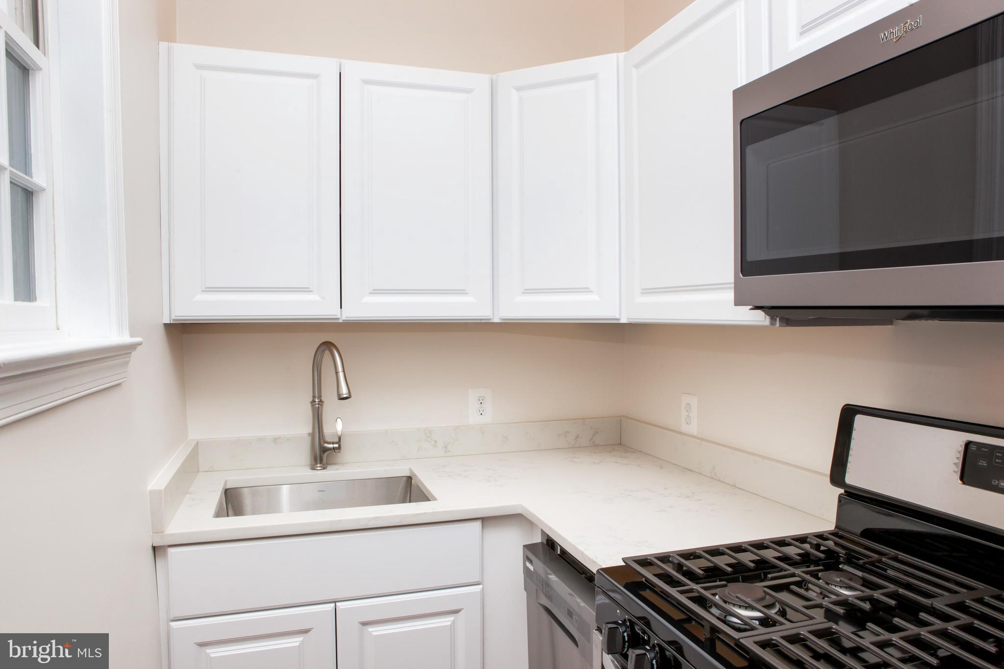 OLD TOWN ALEXANDRIA - Residential Lease