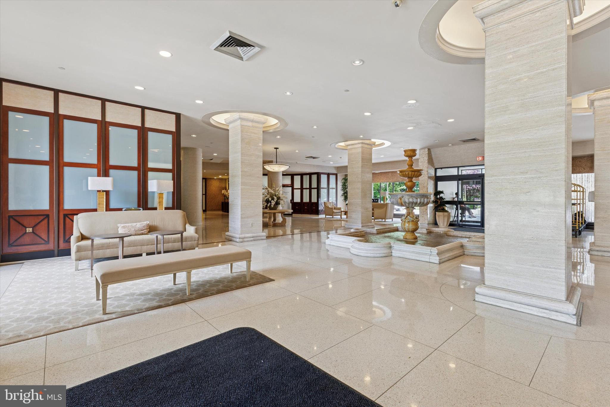 191 PRESIDENTIAL BOULEVARD R-605