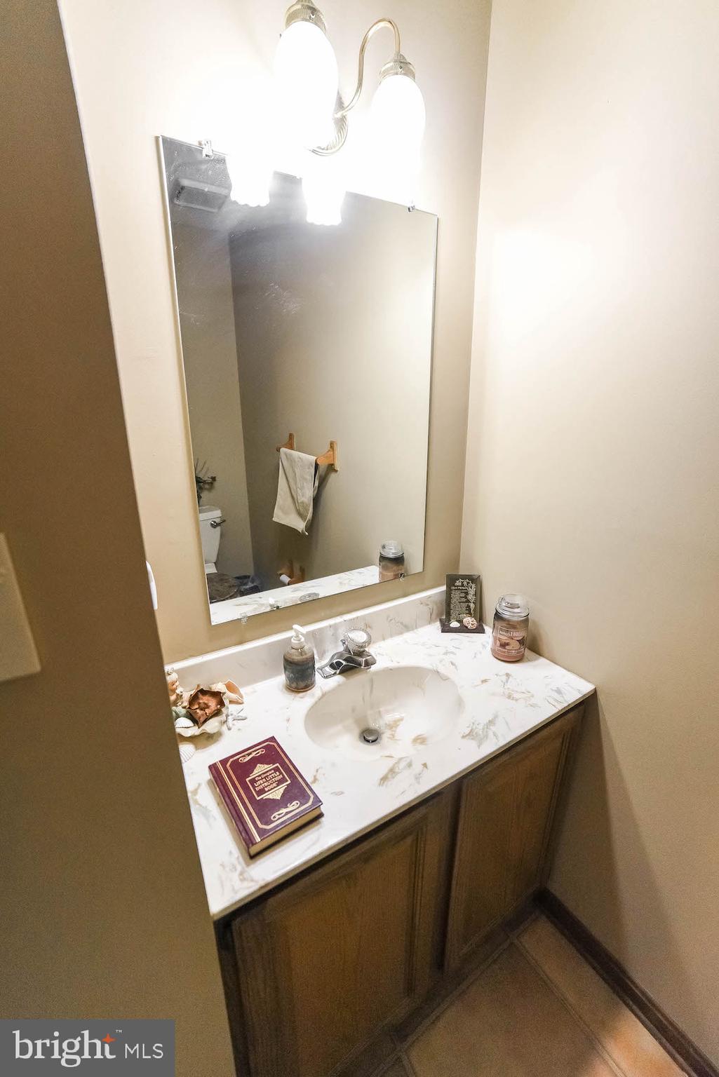 MOUNT EAGLE FARM - Residential