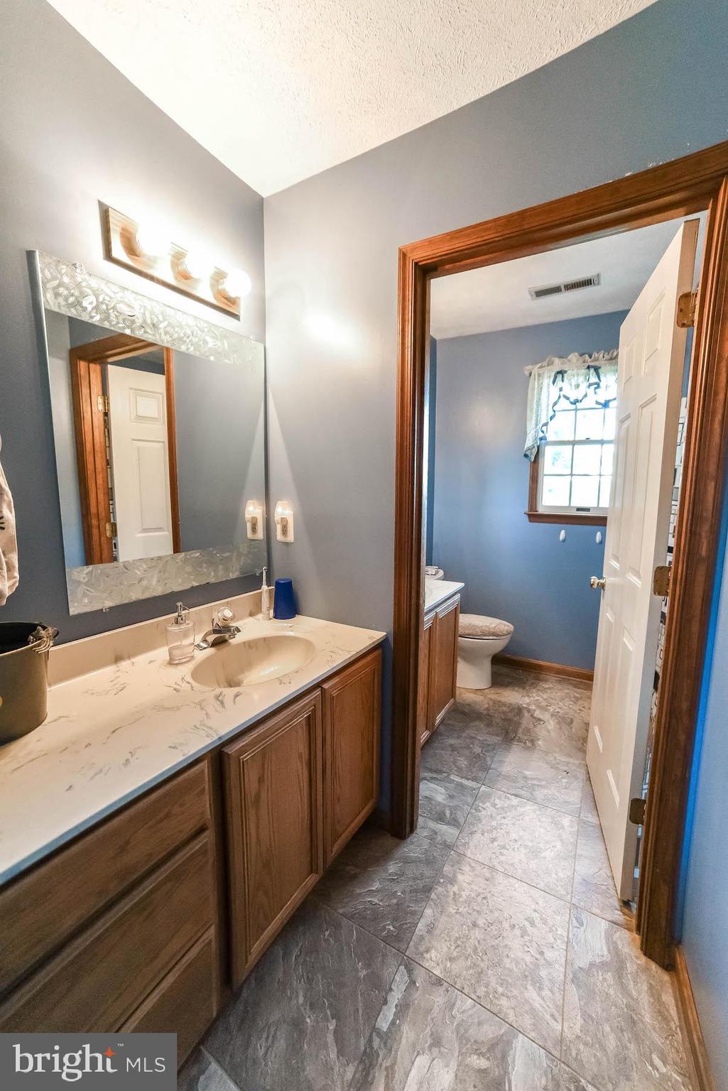 MOUNT EAGLE FARM - Residential