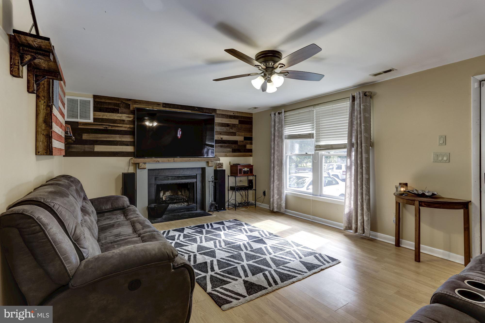 AVALON SHORES - Residential