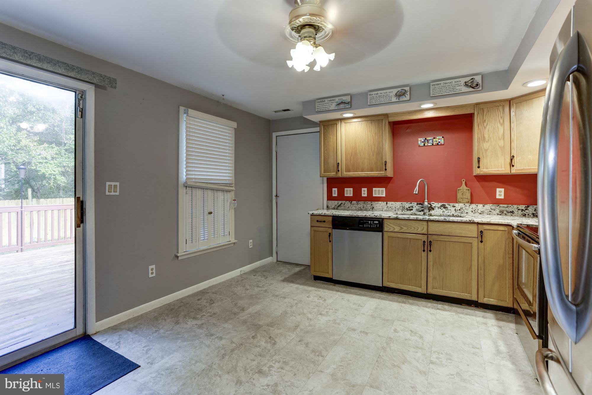 AVALON SHORES - Residential