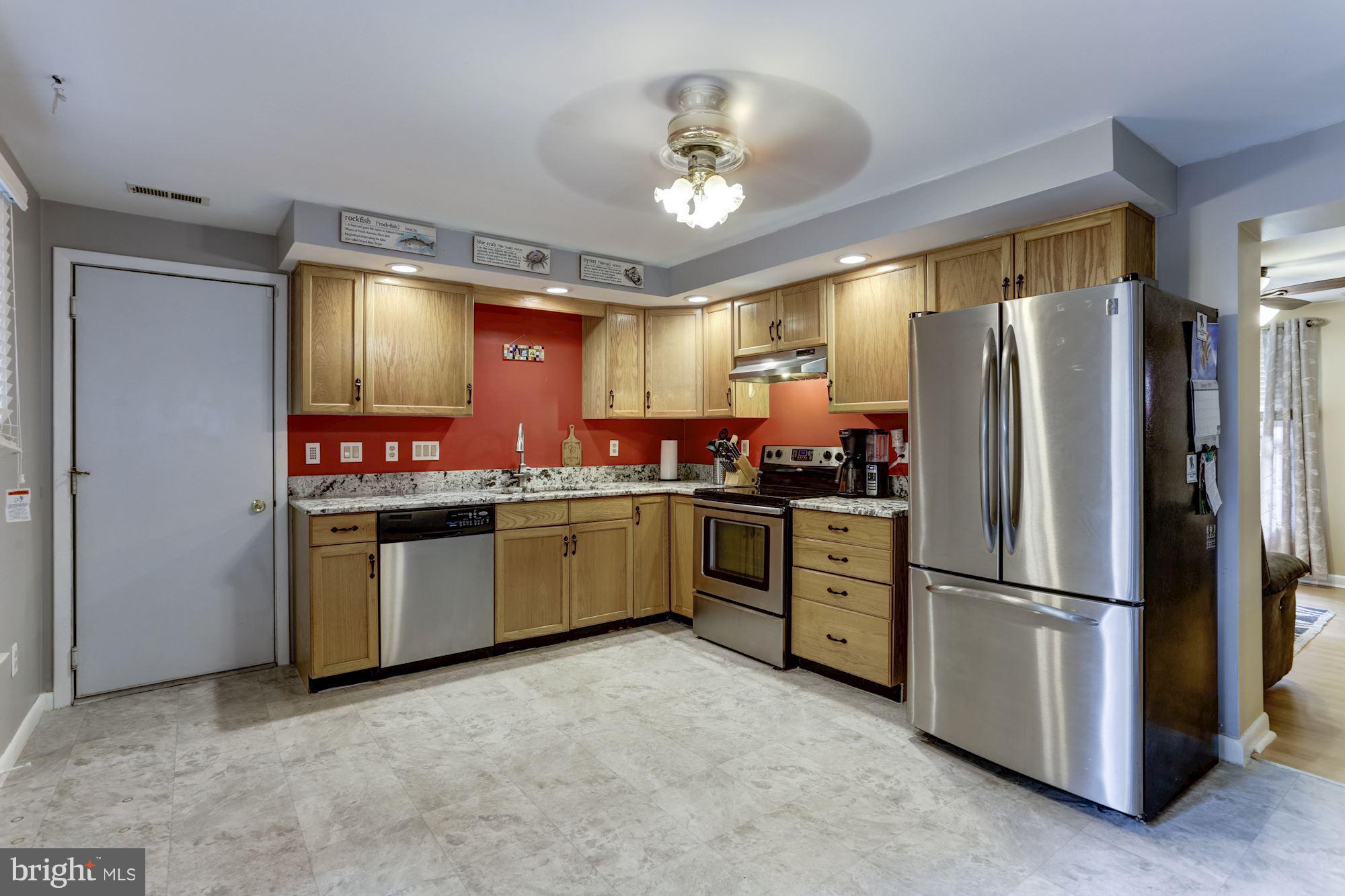 AVALON SHORES - Residential