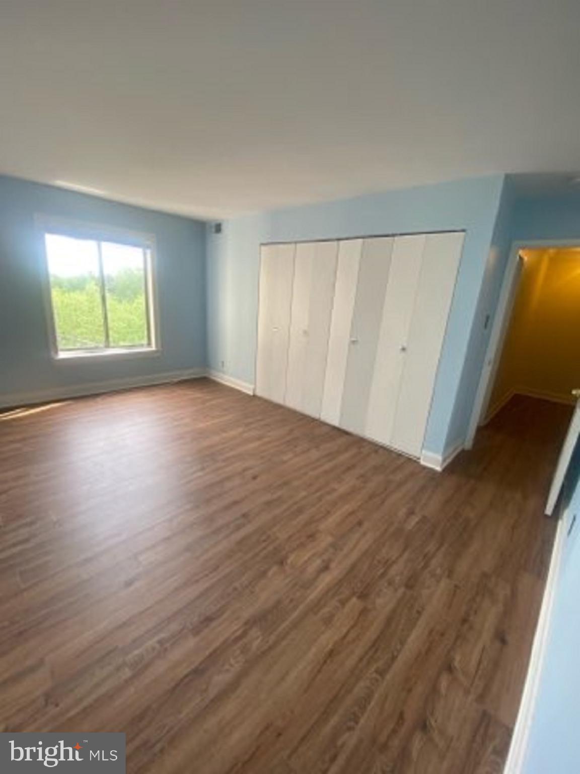 WOODLAKE TOWERS - Residential Lease