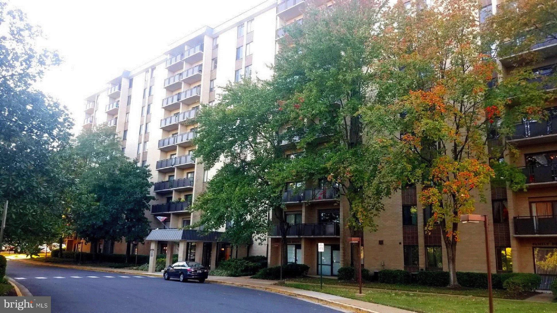 WOODLAKE TOWERS - Residential Lease
