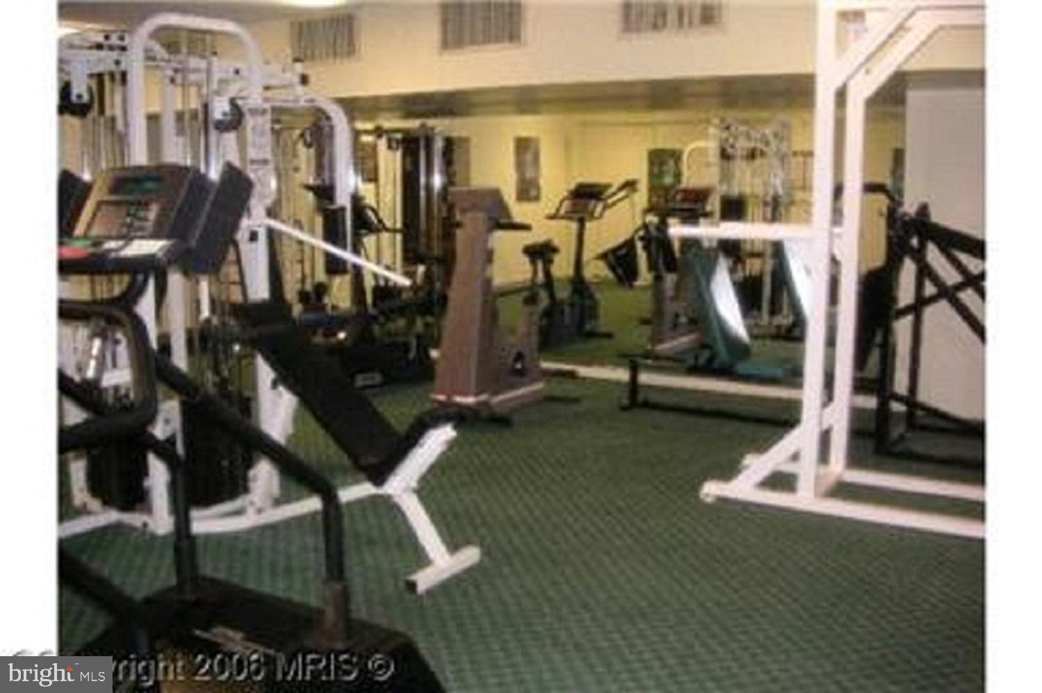 WOODLAKE TOWERS - Residential Lease