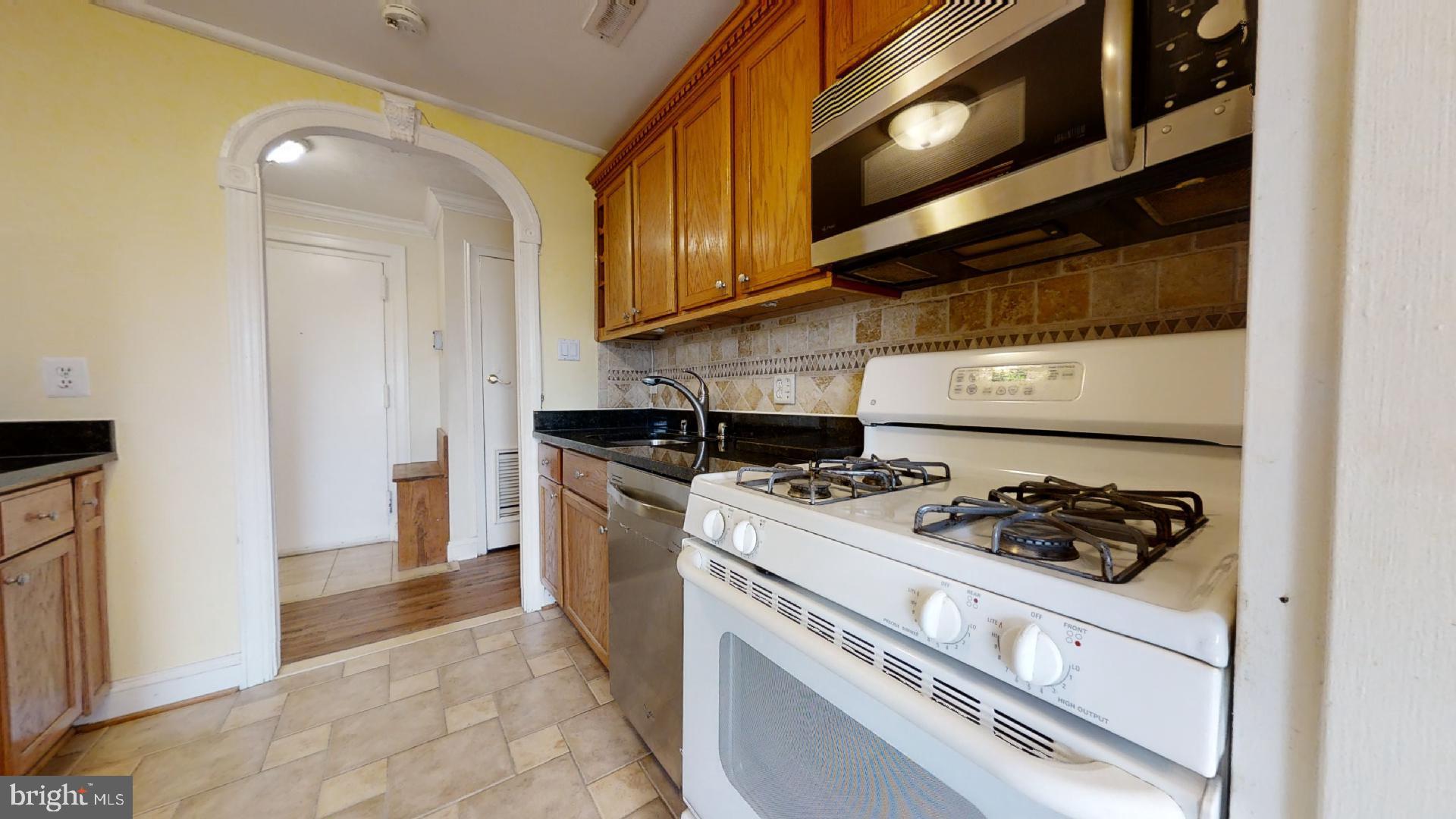 WOODLAKE TOWERS - Residential Lease