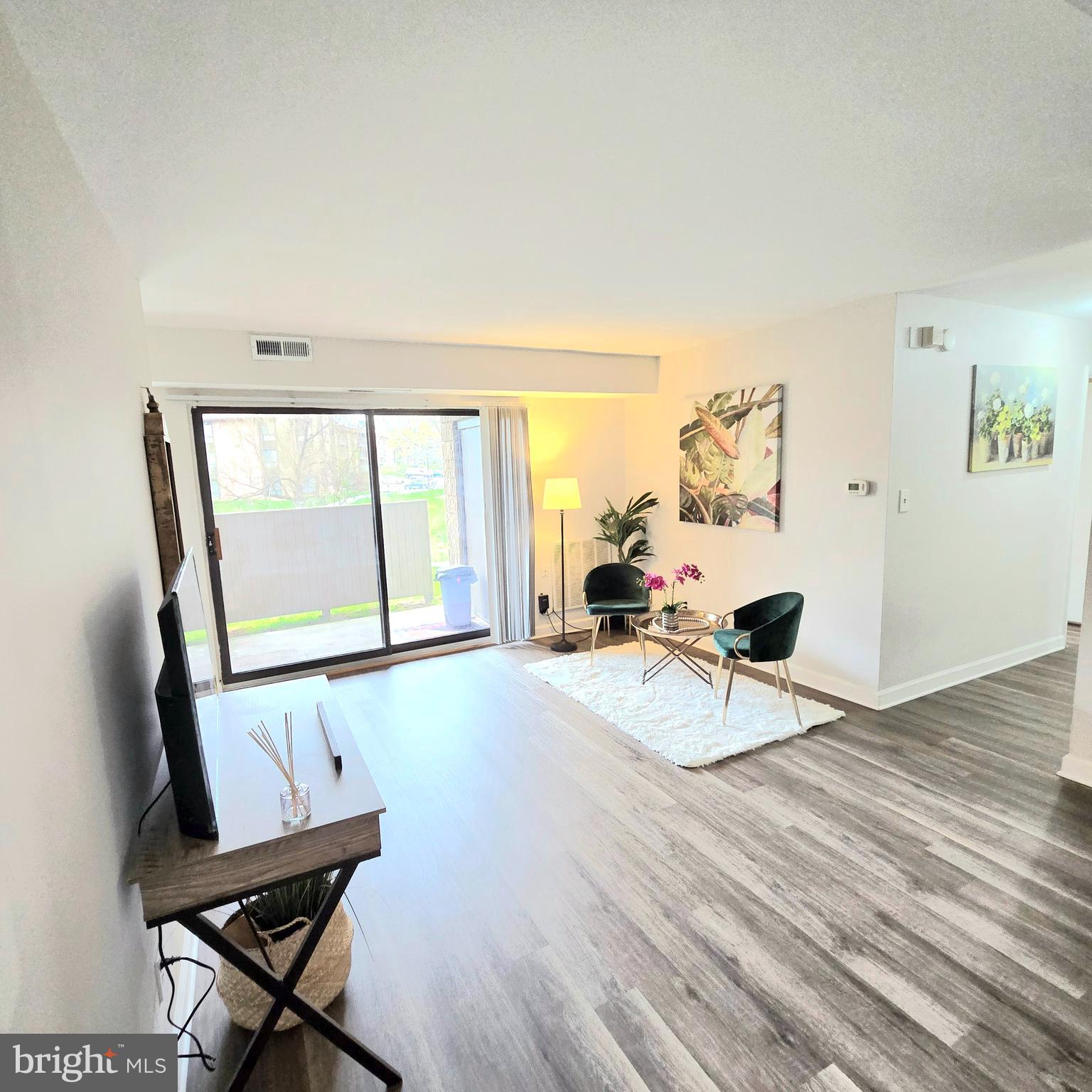 JEFFERS HILL - Residential