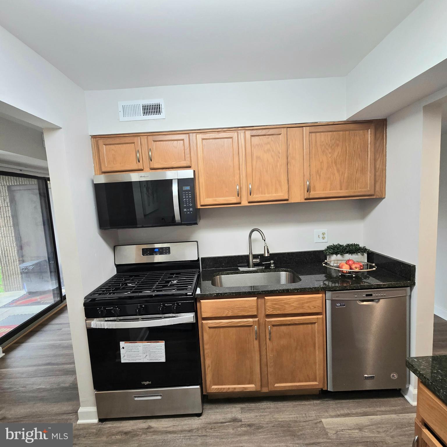 JEFFERS HILL - Residential