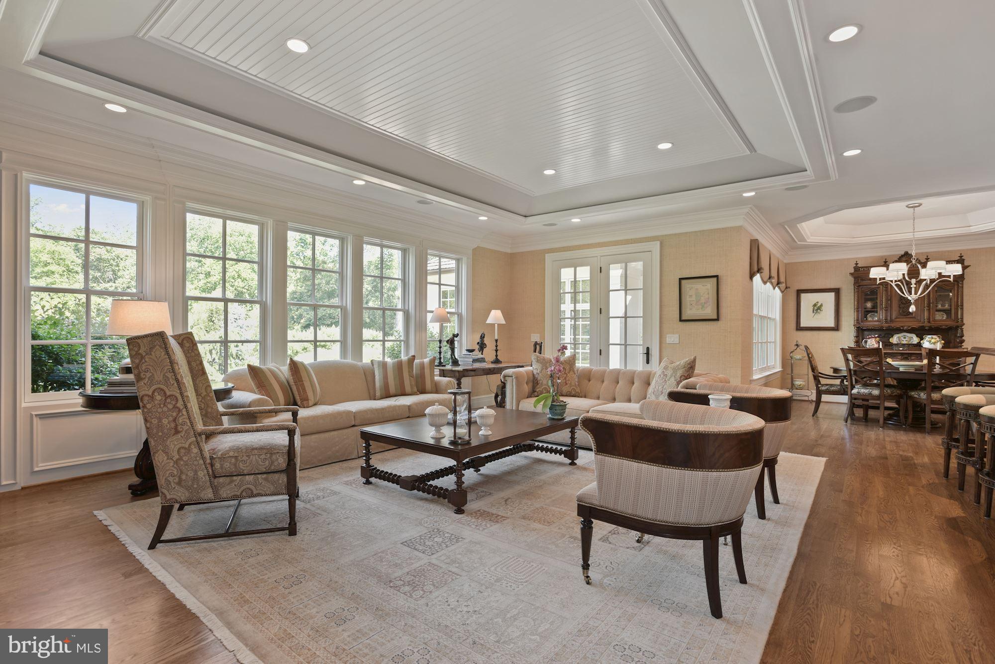 LANE AT FOUR STAIRS - Residential