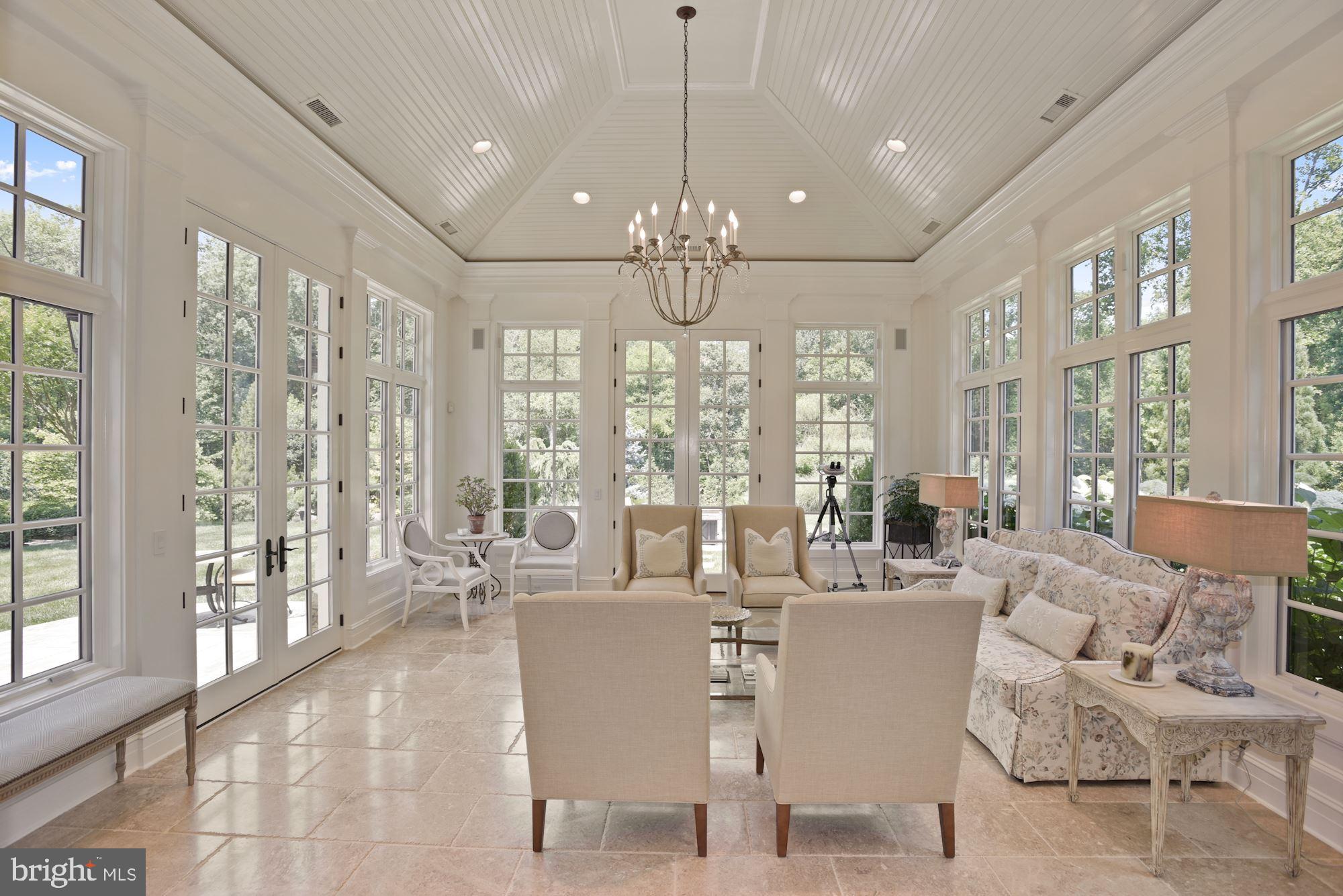 LANE AT FOUR STAIRS - Residential