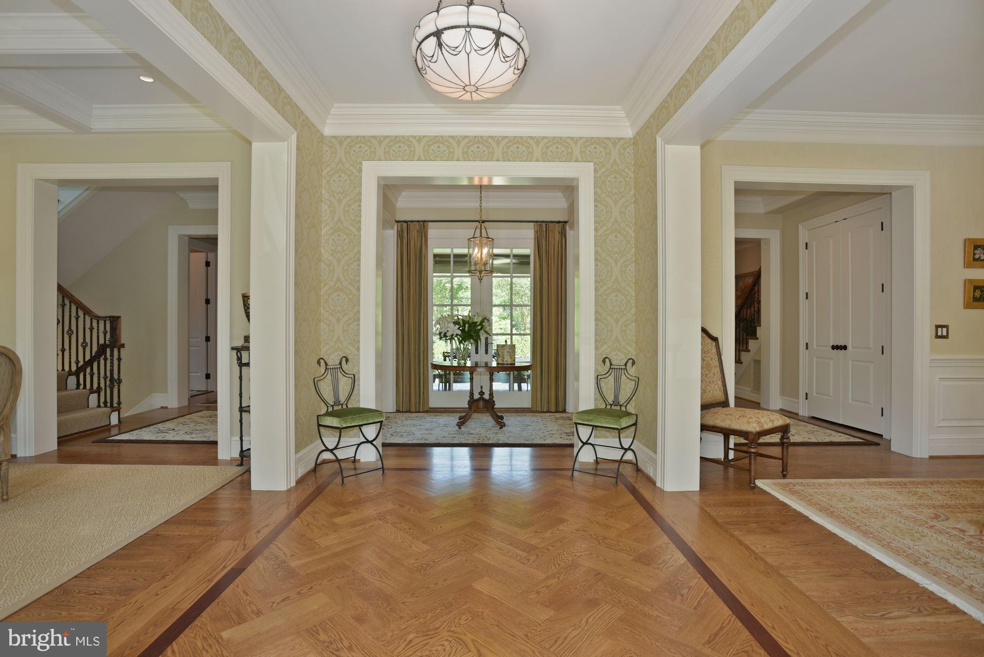 LANE AT FOUR STAIRS - Residential