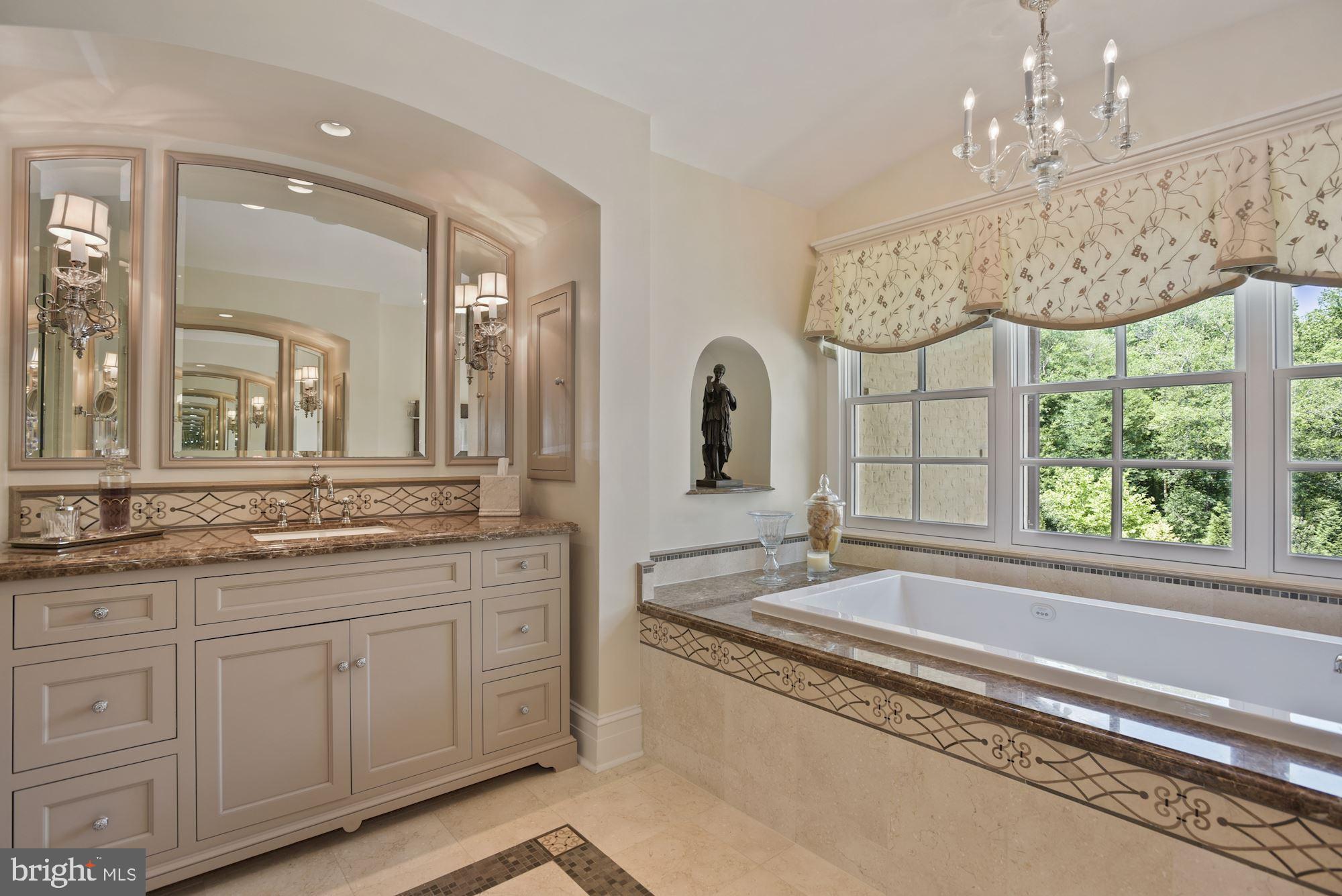 LANE AT FOUR STAIRS - Residential