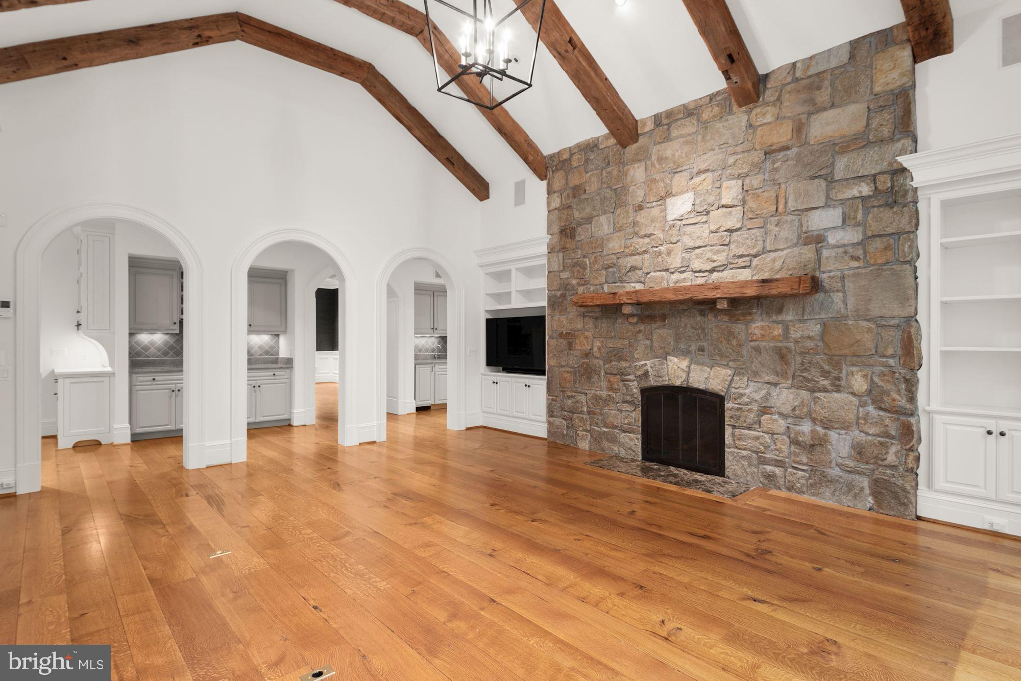 LANGLEY FARMS - Residential