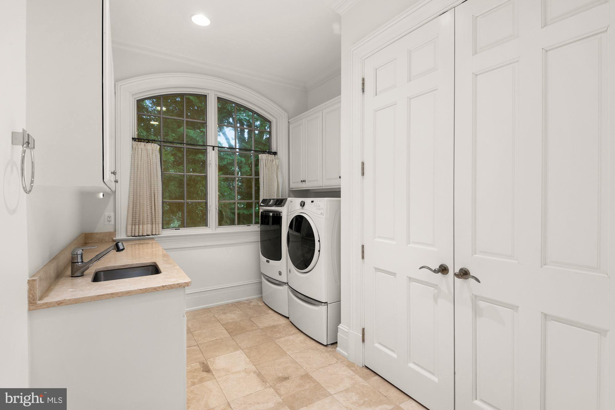 LANGLEY FARMS - Residential