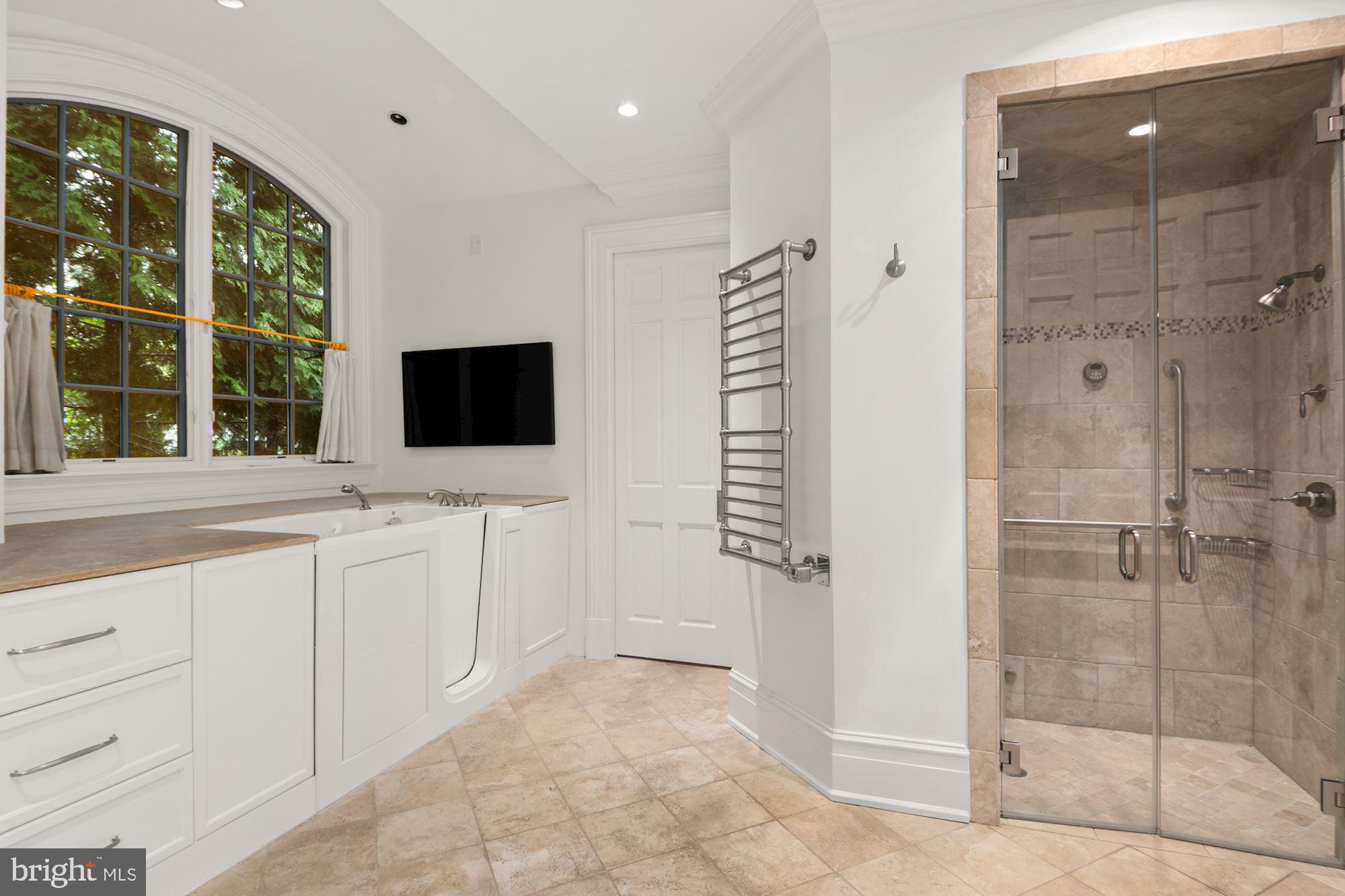 LANGLEY FARMS - Residential