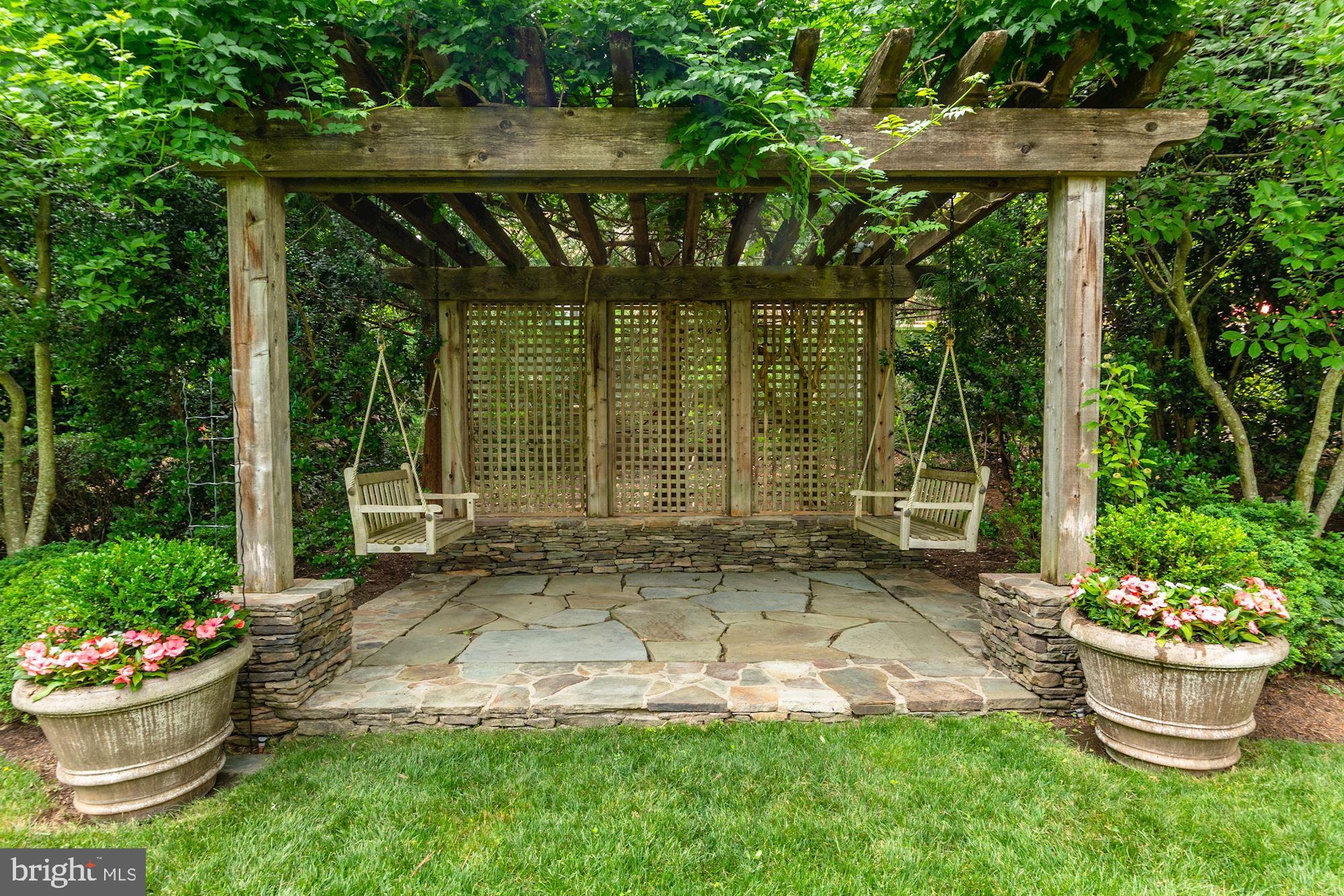 LANGLEY FARMS - Residential