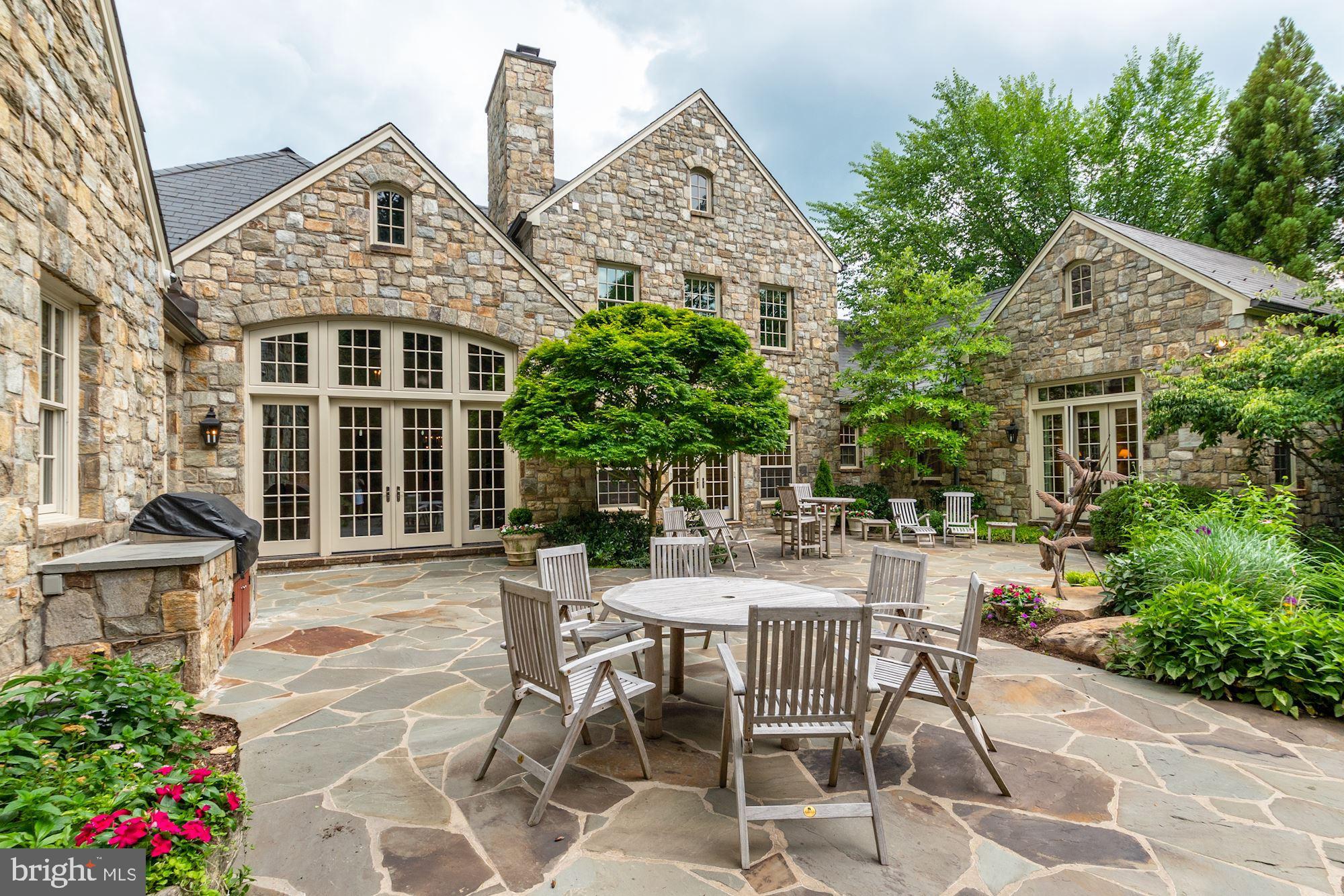 LANGLEY FARMS - Residential