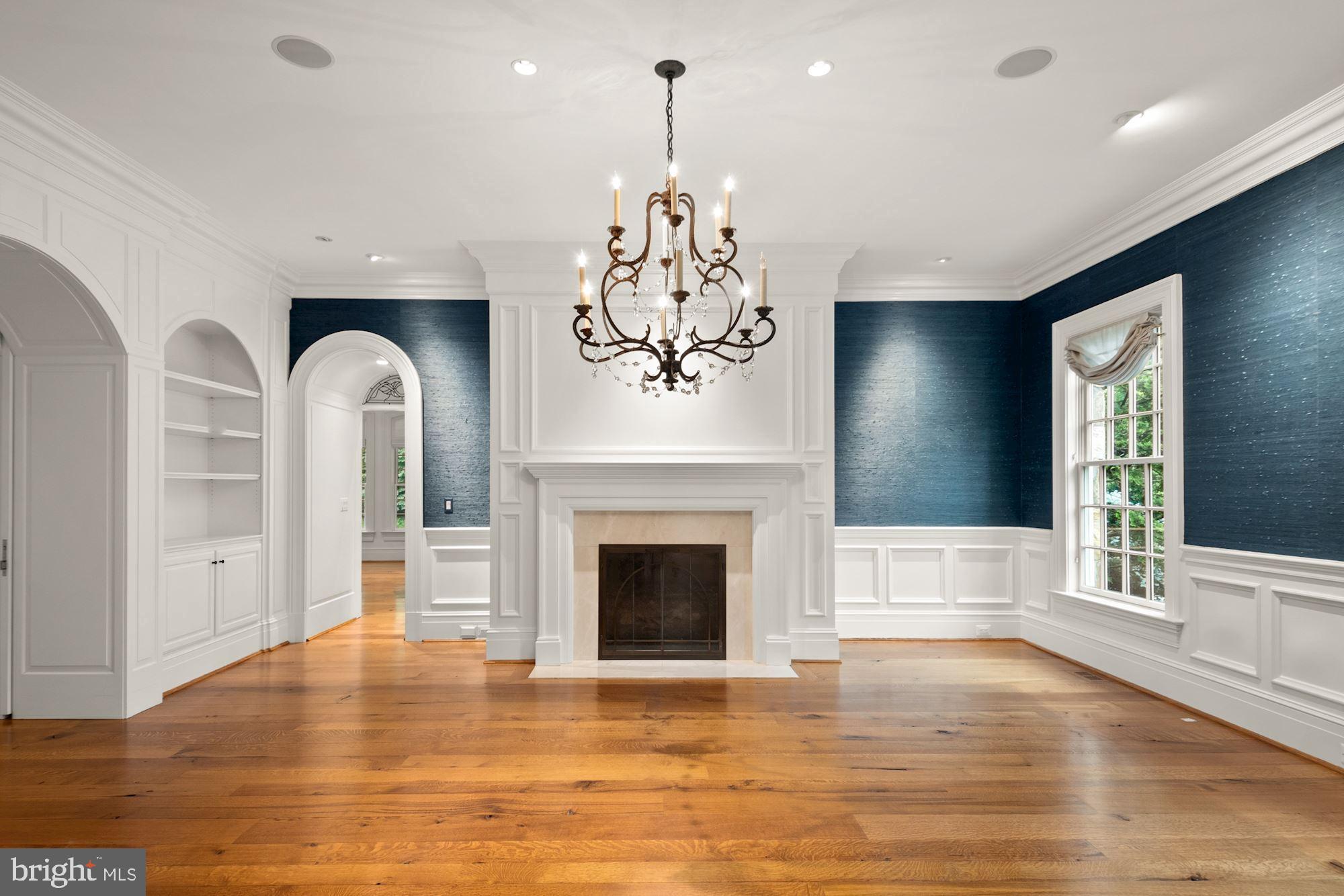 LANGLEY FARMS - Residential