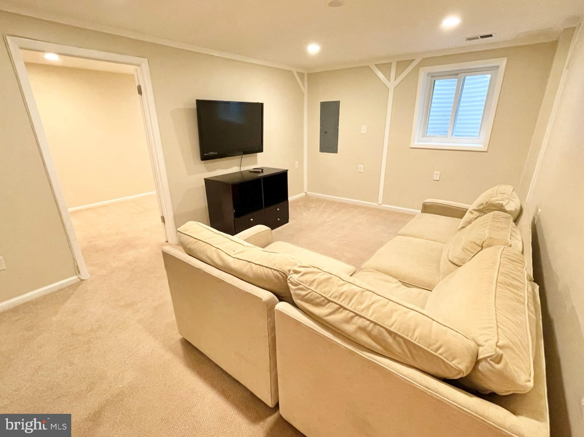 CHARLESTOWN - Residential Lease