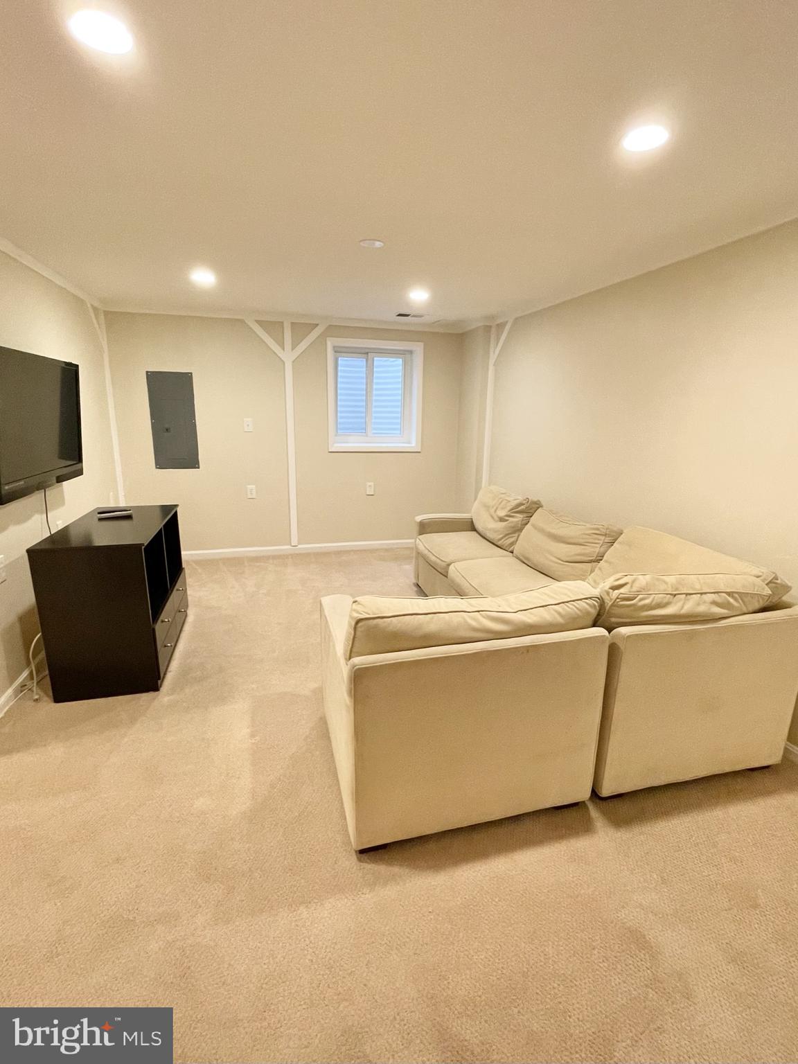 CHARLESTOWN - Residential Lease