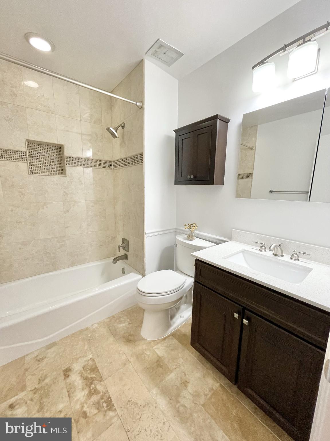 CHARLESTOWN - Residential Lease