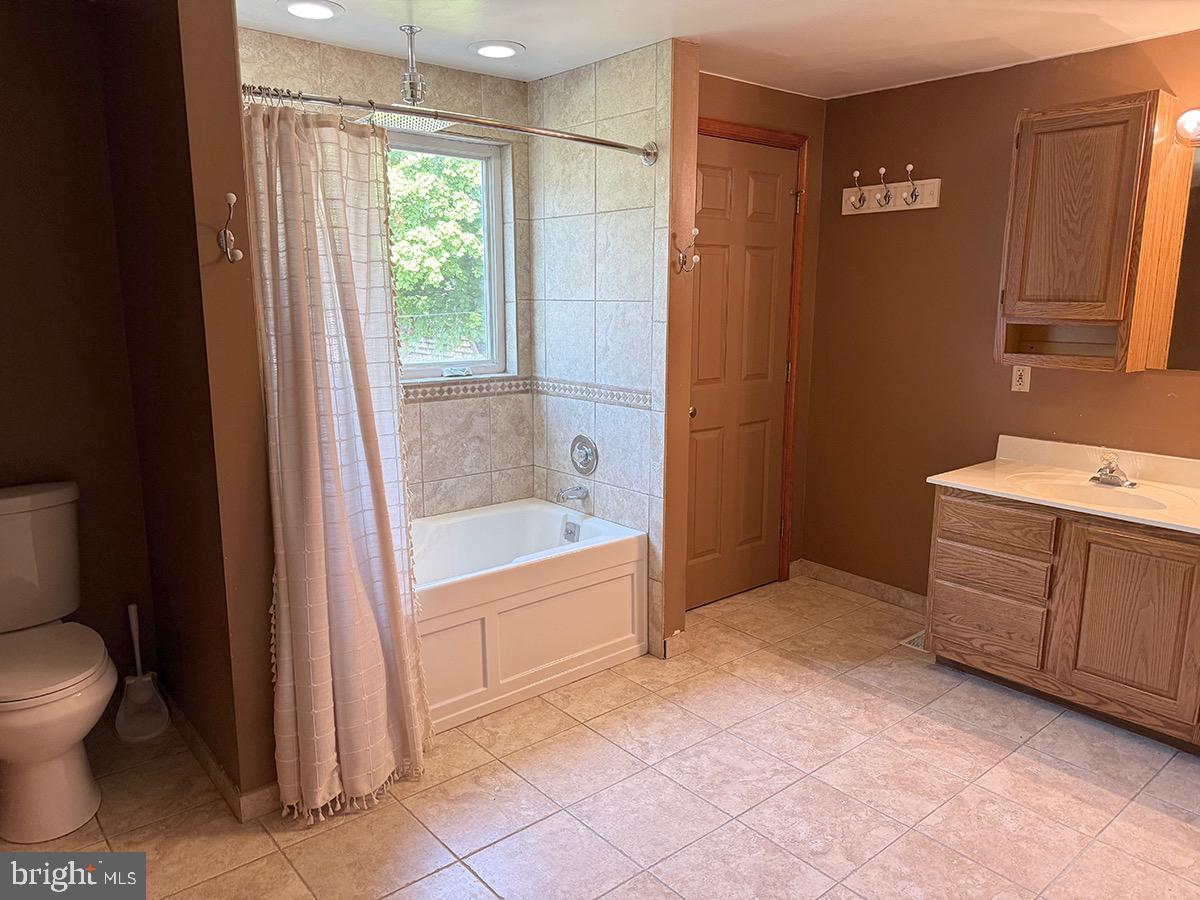 NEWPORT - Residential