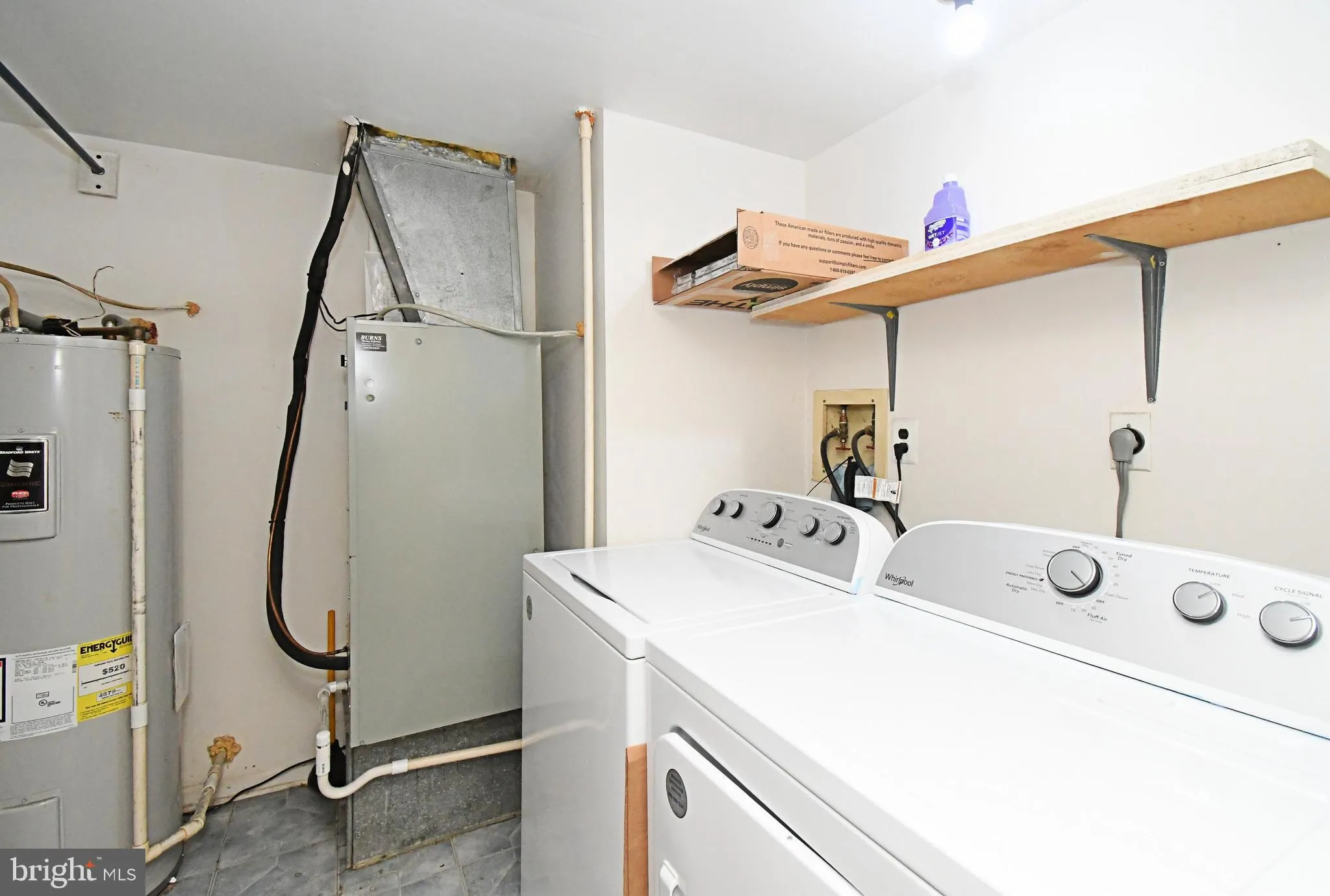 Yardley, Pennsylvania 19067, United States, 2 Bedrooms Bedrooms, ,2 BathroomsBathrooms,Residential,Active,256875