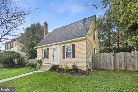902 BLACK SPRUCE LANE SYKESVILLE MD 21784