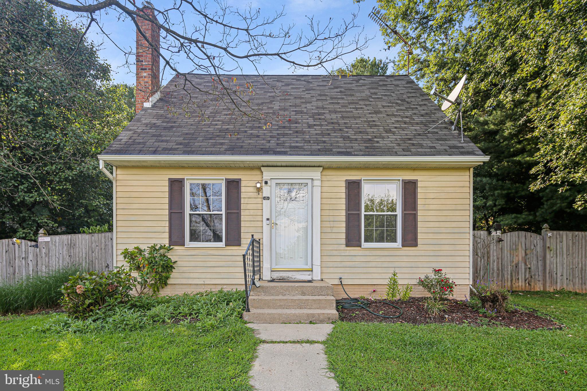 902 BLACK SPRUCE LANE
