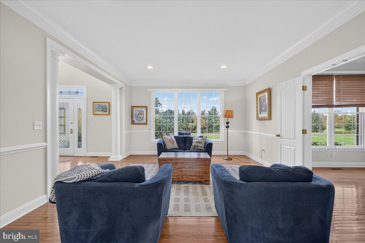 11 BAKER WAY