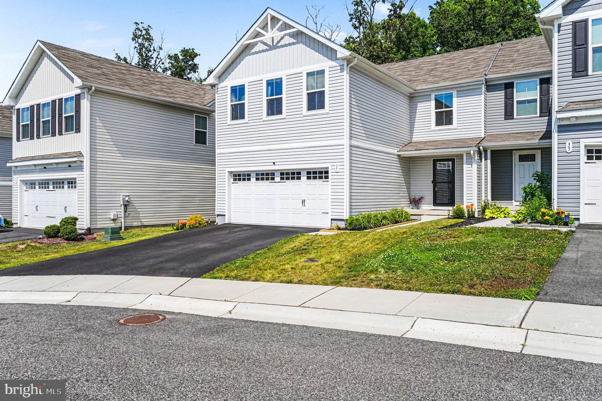 35 JUNIPER CIRCLE