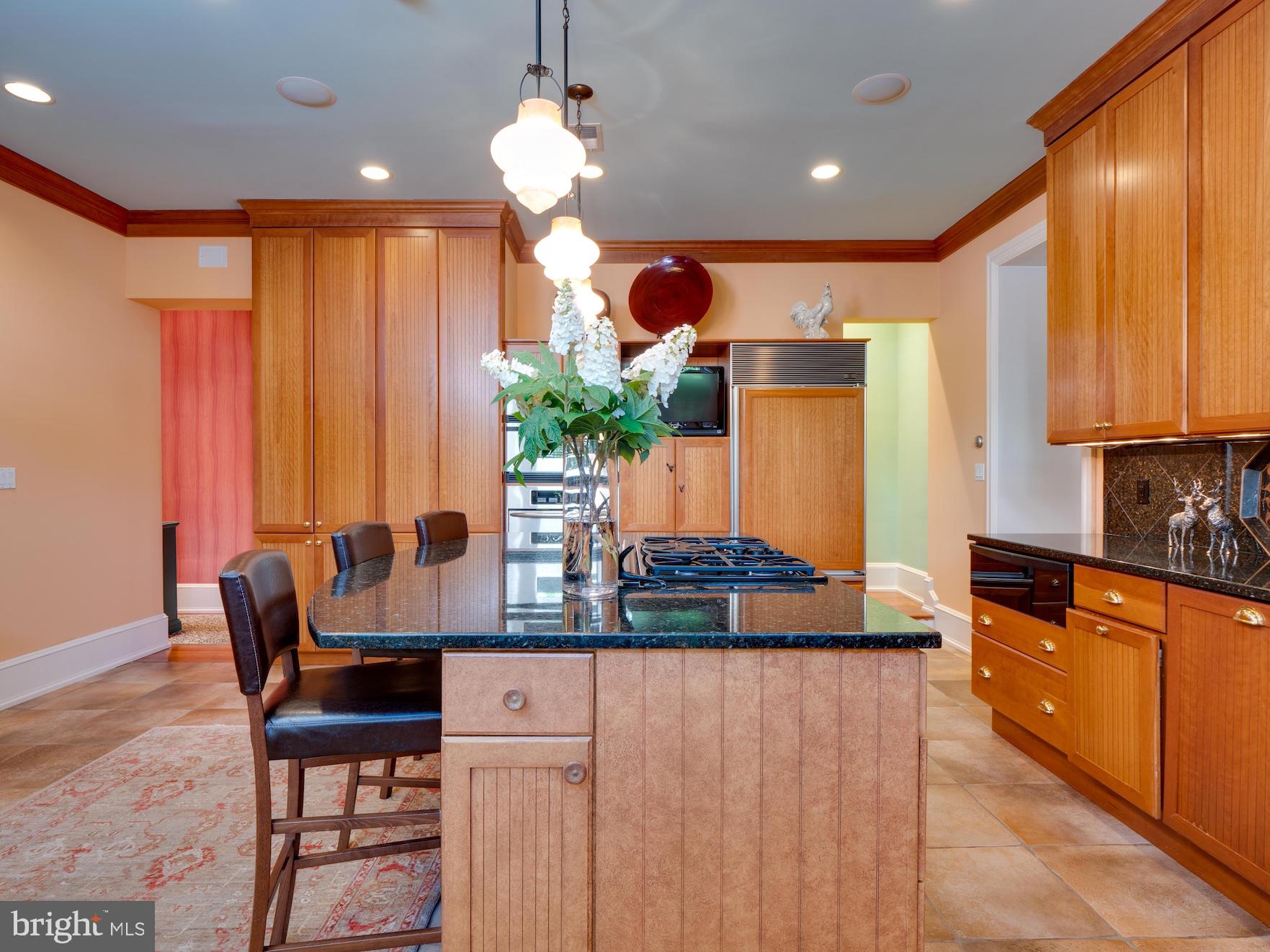 CAPITOL HILL - Residential