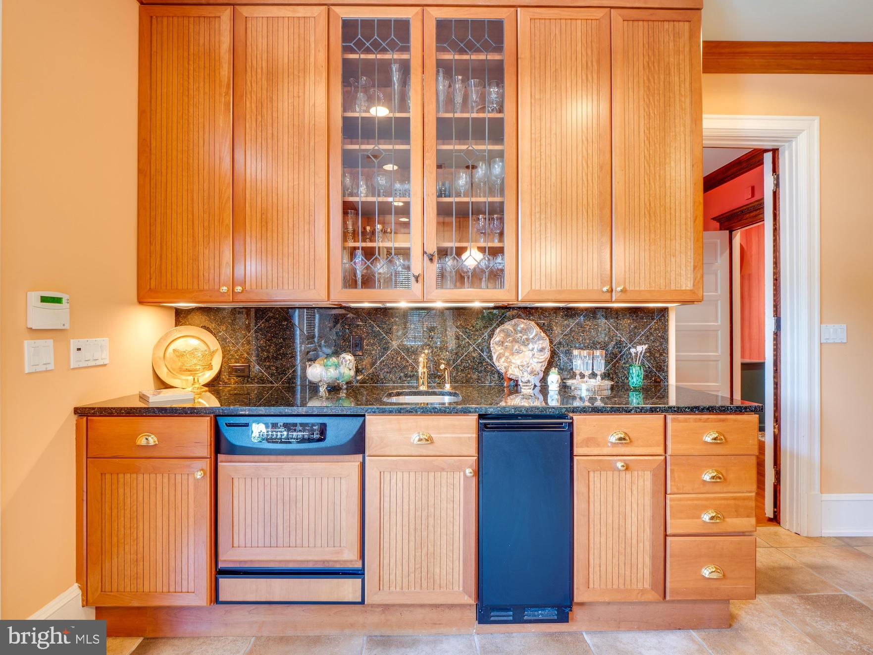 CAPITOL HILL - Residential