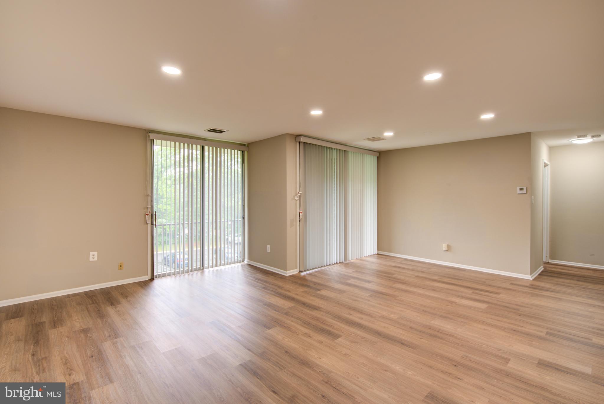 10249 PRINCE PLACE 31-203