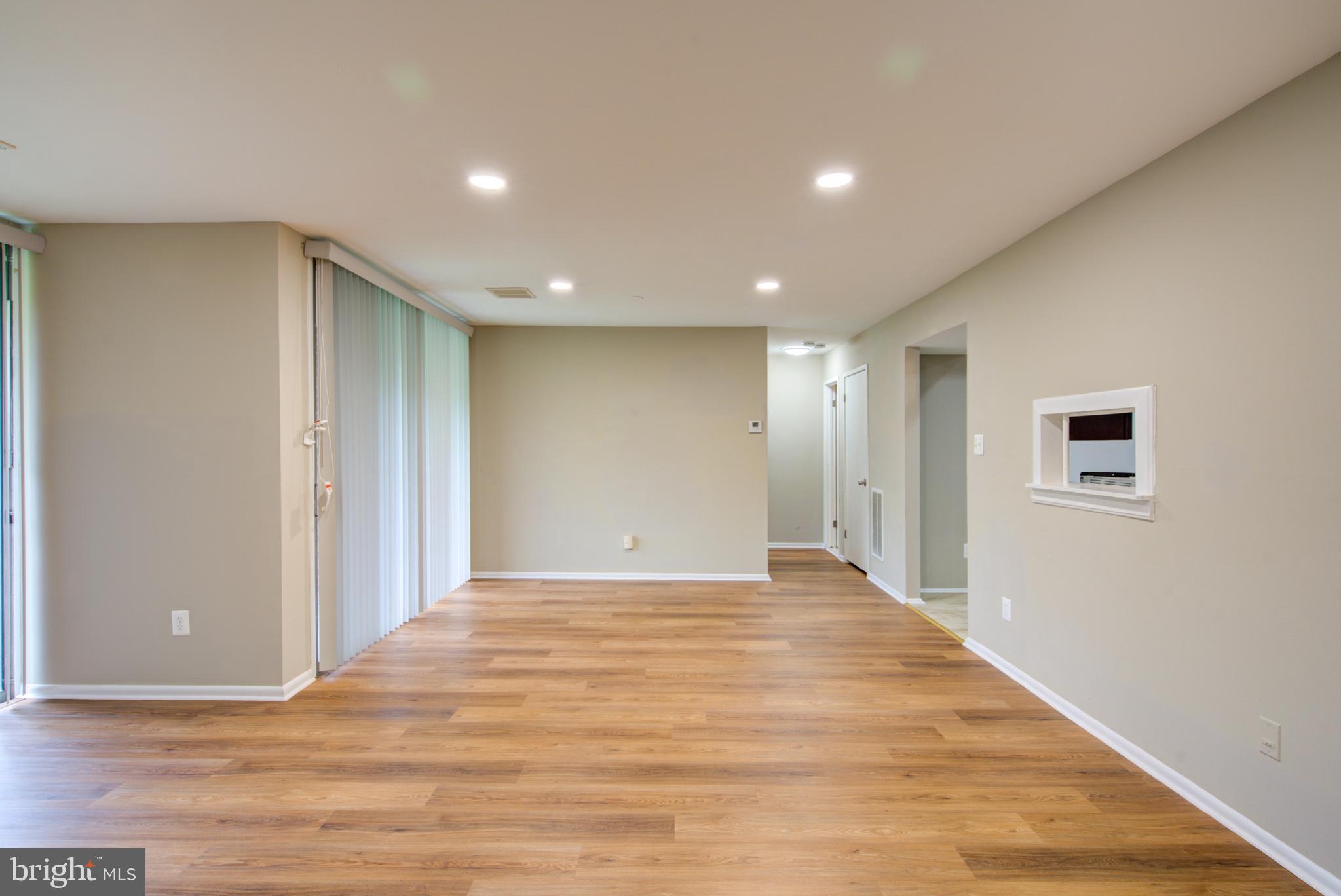 10249 PRINCE PLACE 31-203