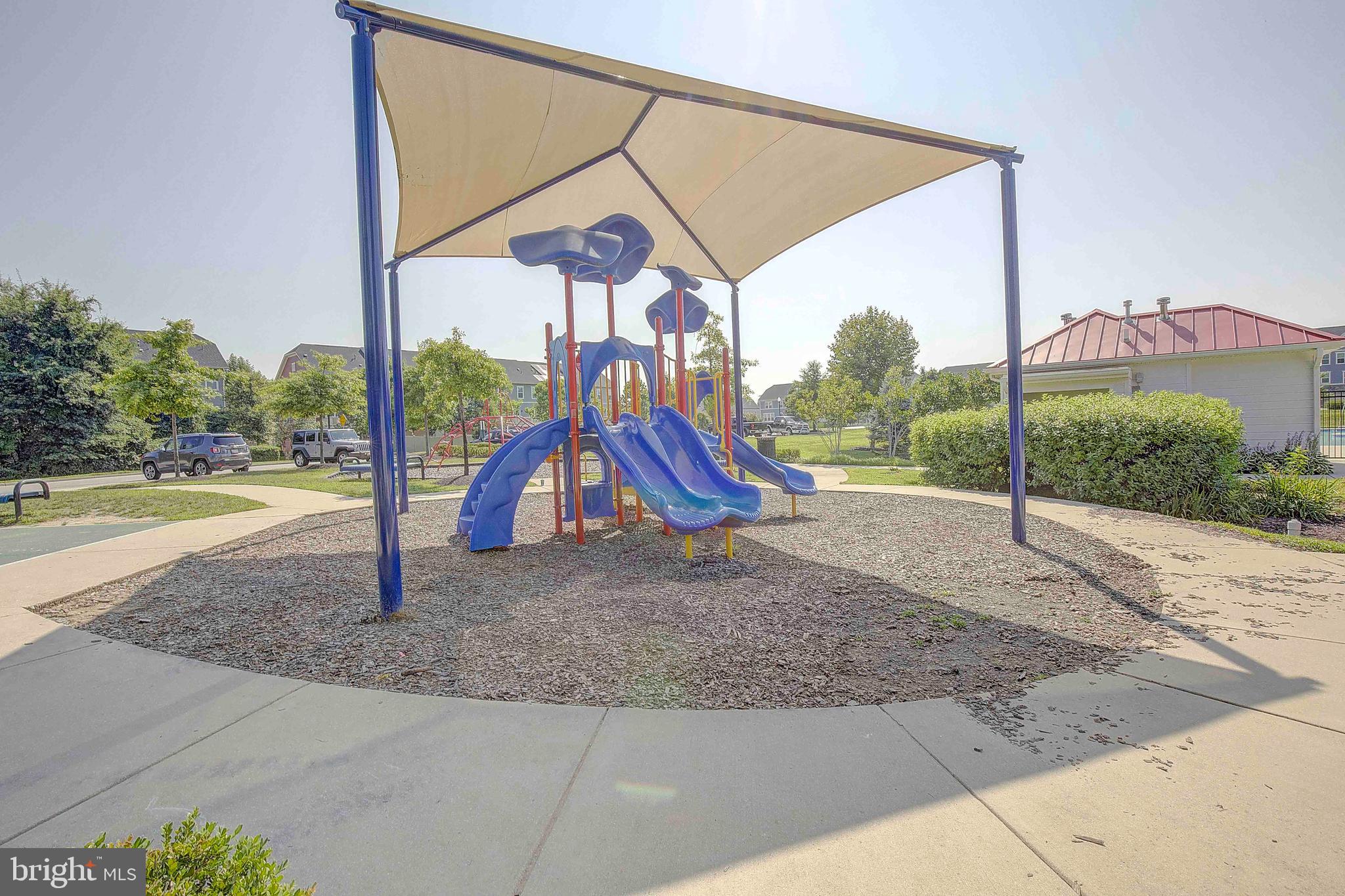 CREEKSIDE VILLAGE AT TANYARD SPRINGS - Residential