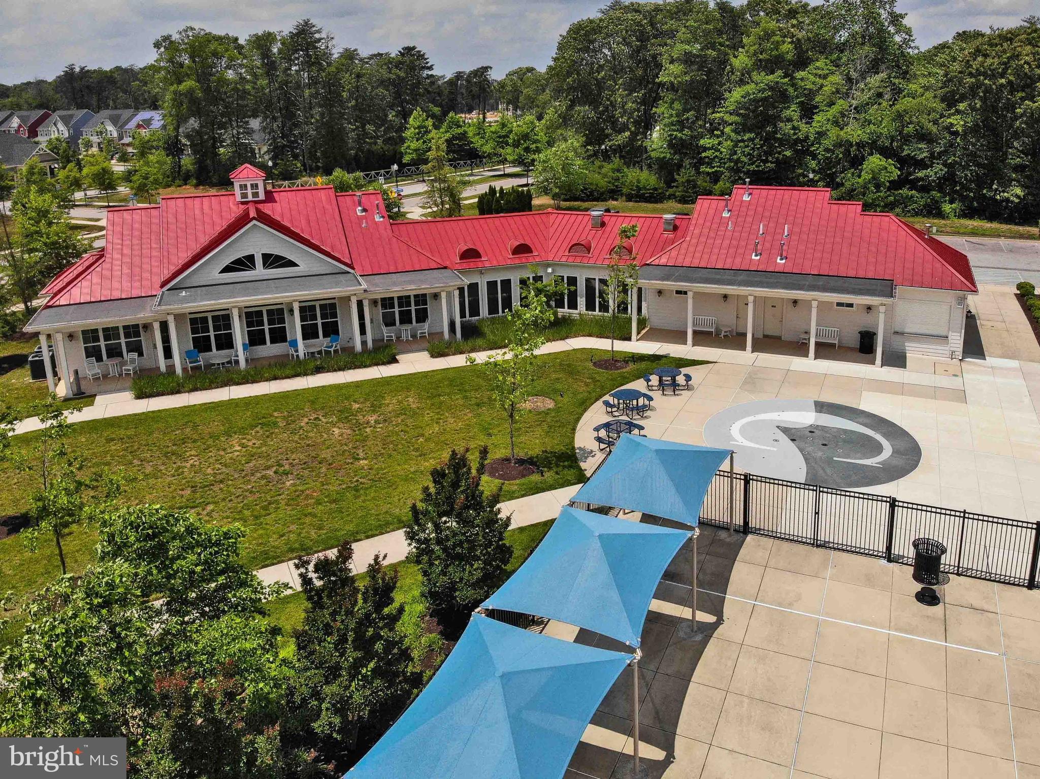 CREEKSIDE VILLAGE AT TANYARD SPRINGS - Residential