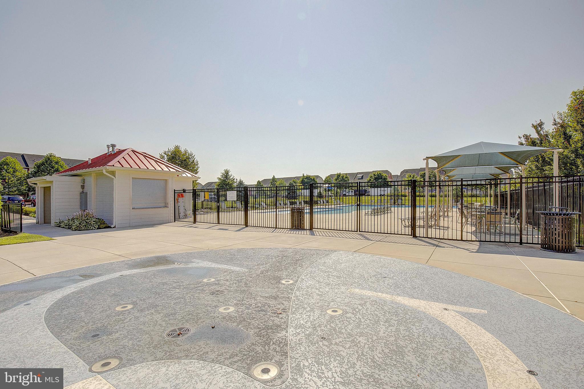 CREEKSIDE VILLAGE AT TANYARD SPRINGS - Residential