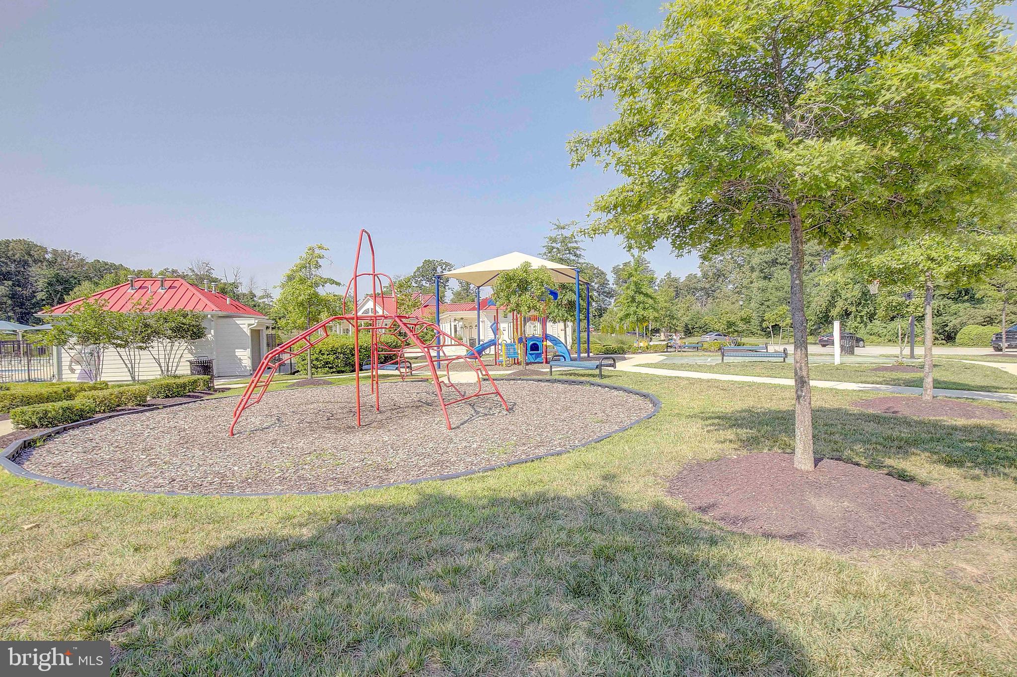 CREEKSIDE VILLAGE AT TANYARD SPRINGS - Residential