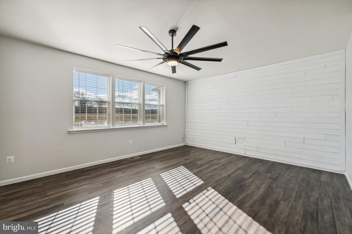 NEW POST ON THE RAPPAHANNOCK - Residential