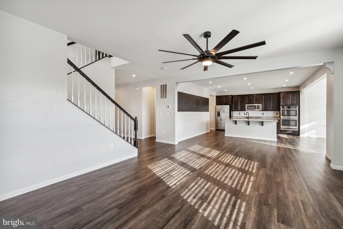 NEW POST ON THE RAPPAHANNOCK - Residential