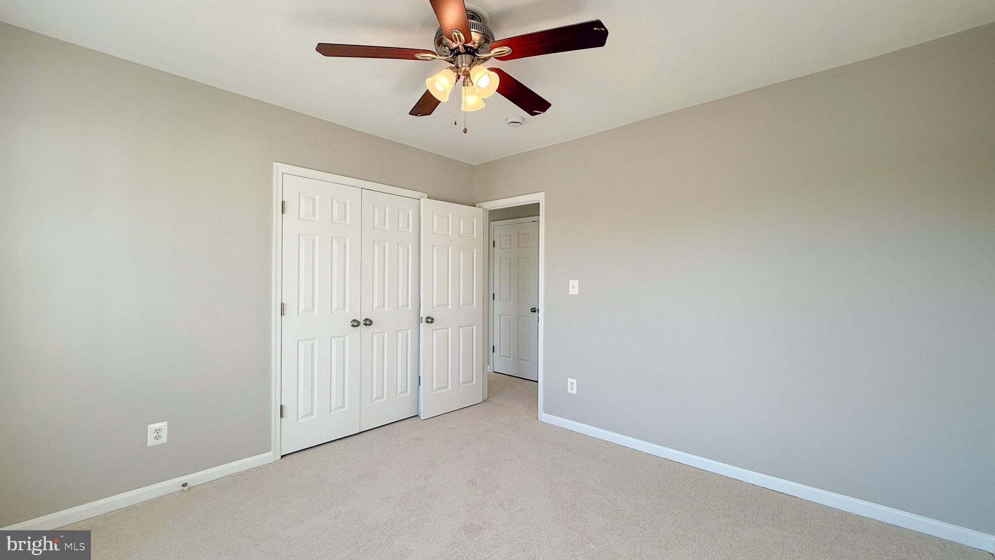 BLOOMS CROSSING - Residential